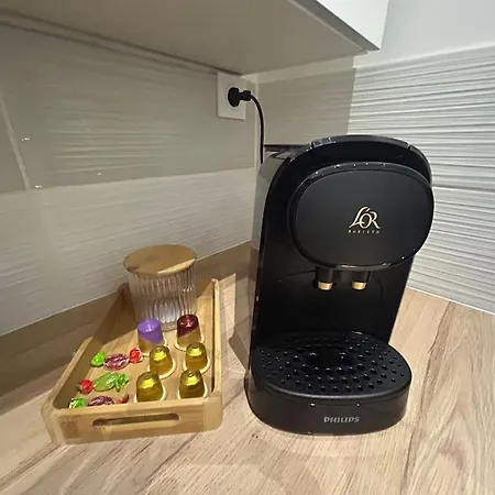 Confortable Tres Proche Du Centre De Apartment