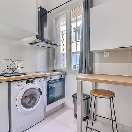 Confortable Tres Proche Du Centre De Apartman *