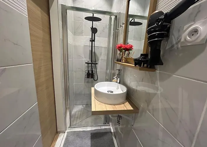 Apartment Confortable Tres Proche Du Centre De *